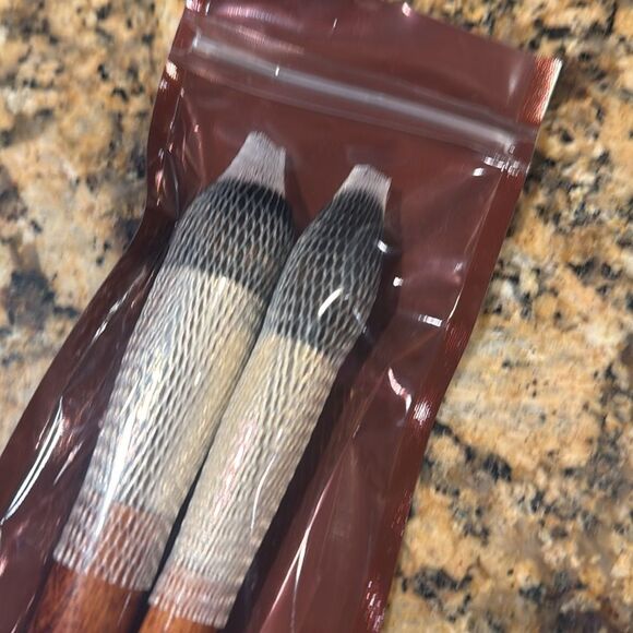 CAMARA AUNIQUE BEAUTY The Virtuous Woman Brush Set Vol.2 Loose Powder Contour - Picture 3 of 5